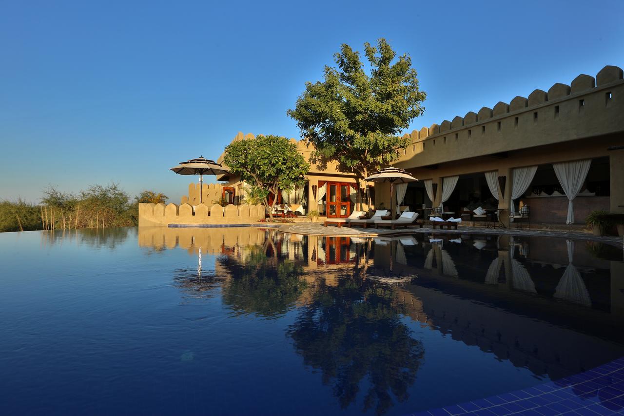 Hotel Mihir Garh Rohat Exterior foto