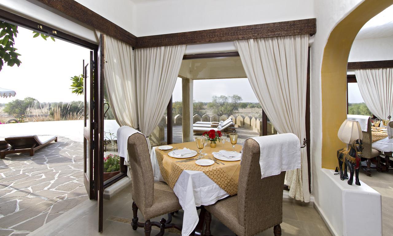 Hotel Mihir Garh Rohat Exterior foto