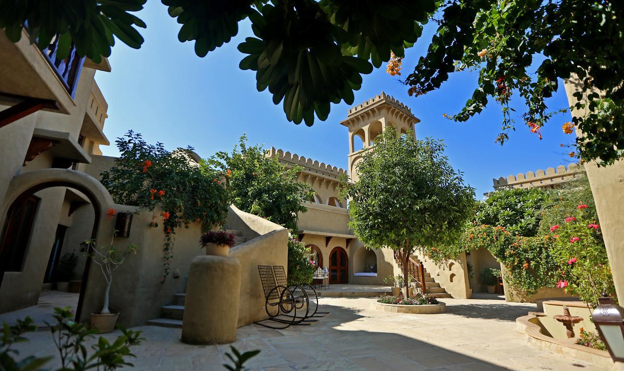 Hotel Mihir Garh Rohat Exterior foto